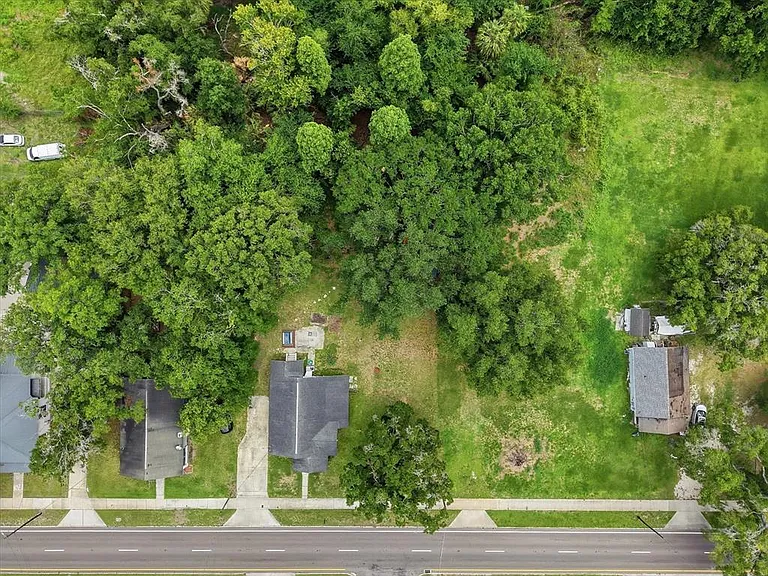 1001 E Reynolds St — Photo 28