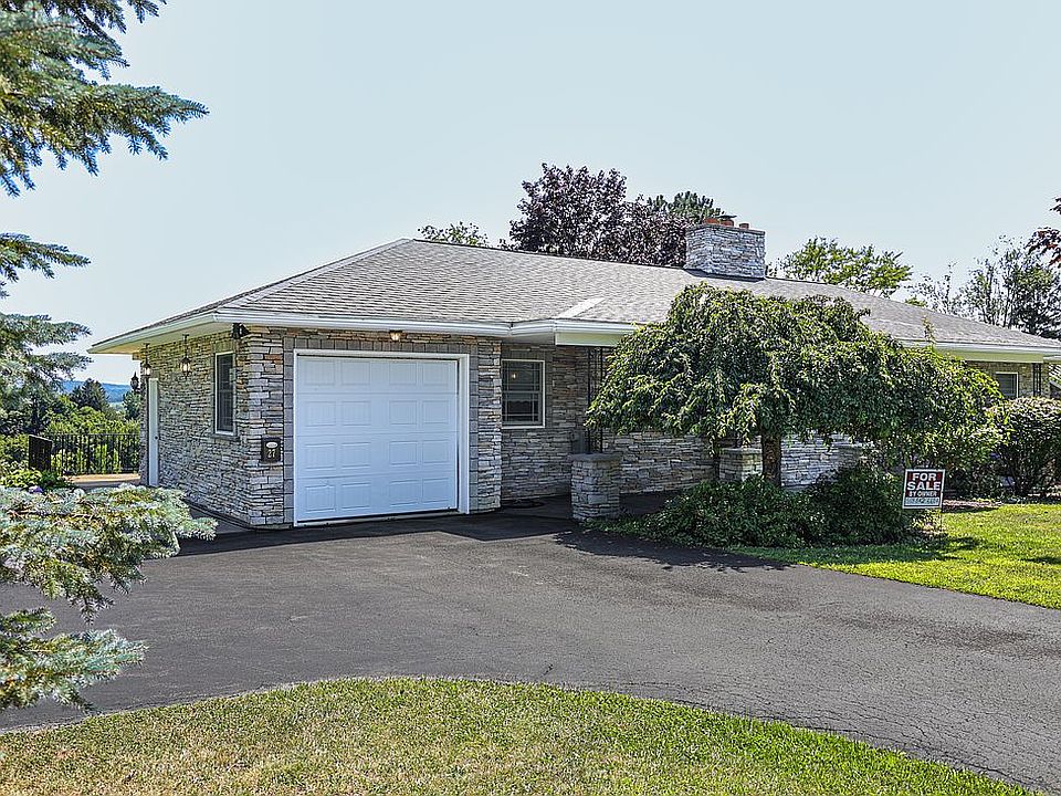 1st image of 27 Highland Rd