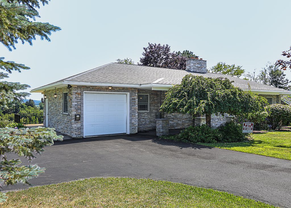 27 Highland Rd - Property Image
