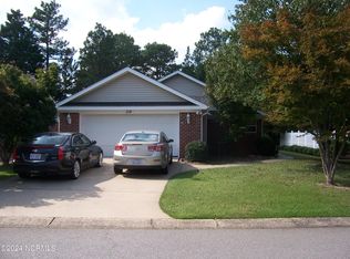 119 Mallard Ln, Pinehurst, NC 28374