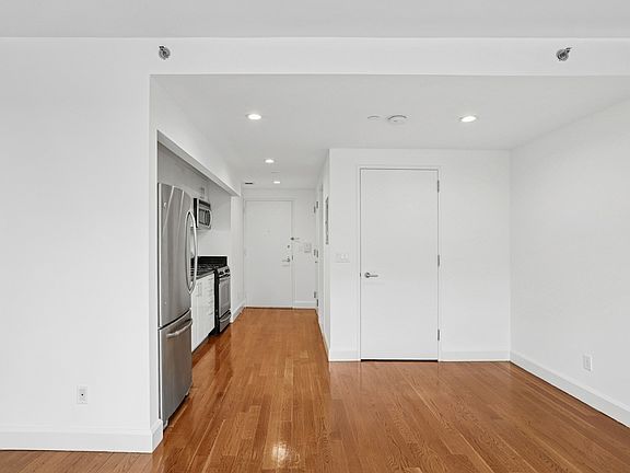 4th image of 225 Schermerhorn St APT 10N