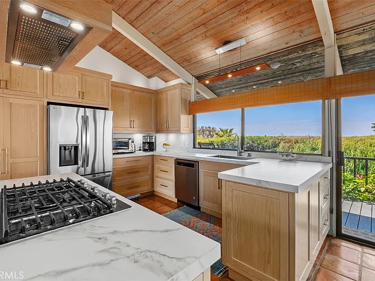 2 N Alta Mira Rd — Photo 16