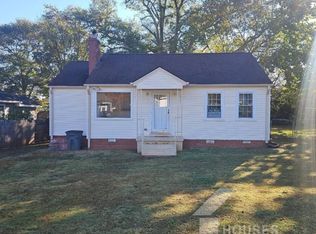 7 Edwards St, Greenville, SC 29609