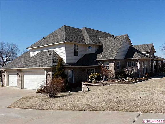 3rd image of 10445 E Rose Glen Dr