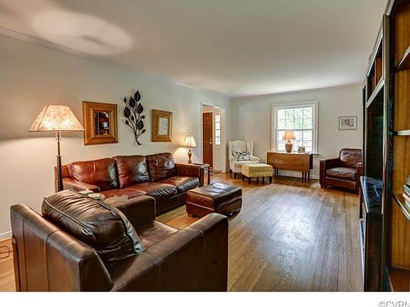 3rd image of 9200 Westmoor Dr