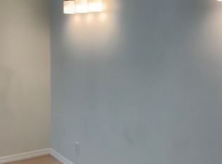 344 E Whitley Ave, Avalon, CA 90704