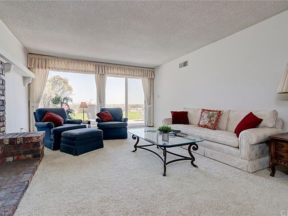 5th image of 4305 Vista Largo