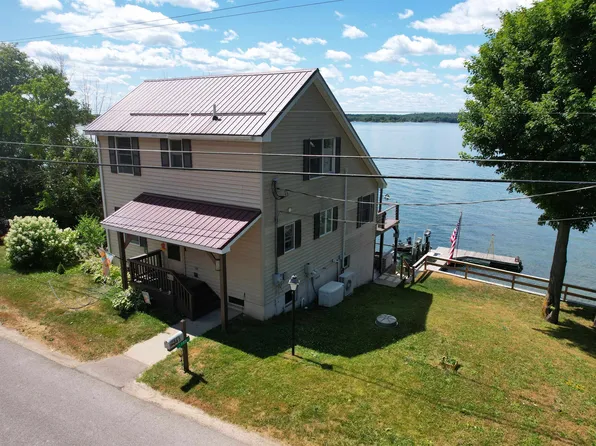 255 River Rd E, Ogdensburg, NY 13669