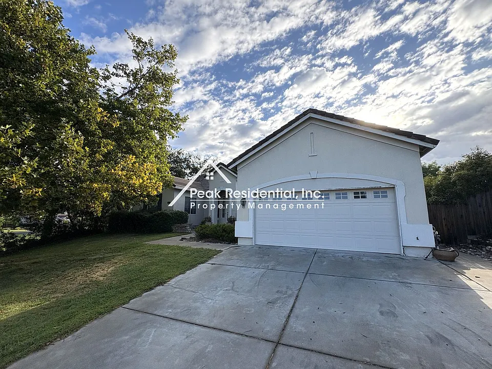 5631 Birkdale Ct