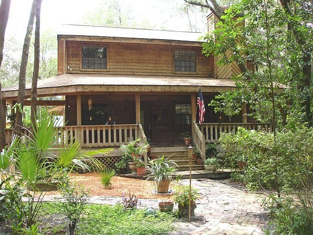 Beautiful cedar home