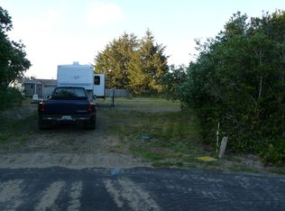 353 Starboard Ct NW, Ocean Shores, WA 98569