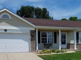 1 Black Cherry Ct, O'Fallon, MO 63368