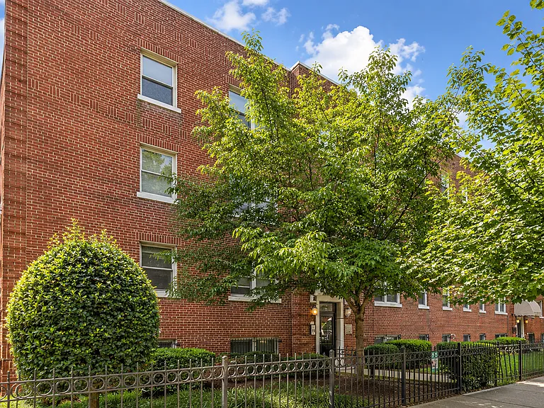 3937 S St SE #108 — Photo 15