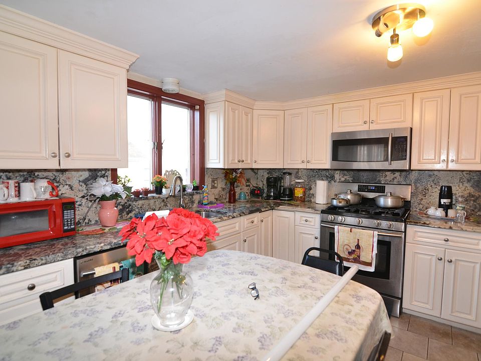 1st image of 16 N Bowditch St #1
