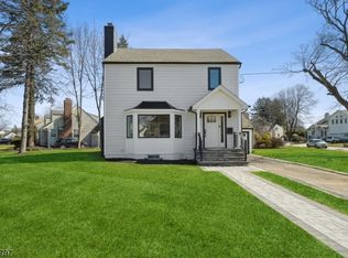 28 Winding Ln, Bloomfield, NJ 07003