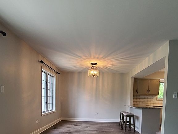5th image of 252 N White St #252