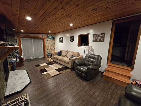 4th image of 200 Garrand Rd