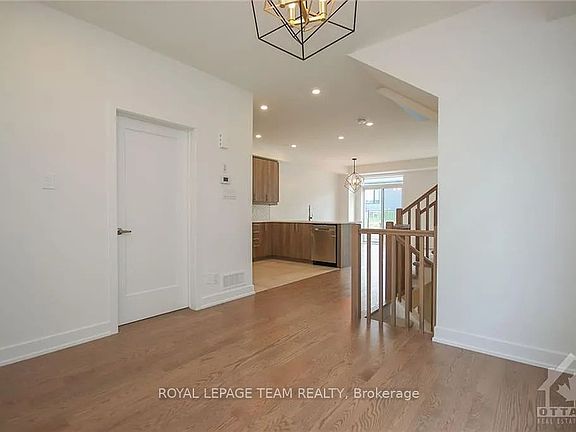 5th image of 633 Rathburn Ln