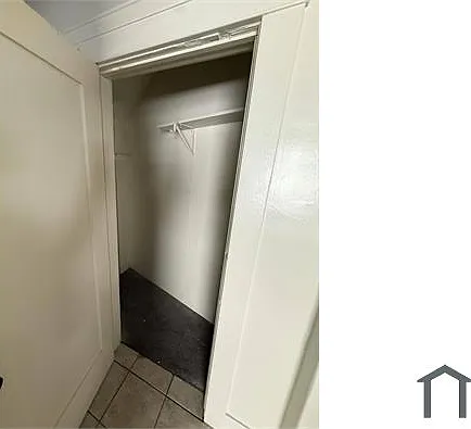 647 Linden Ave #1 — Photo 5