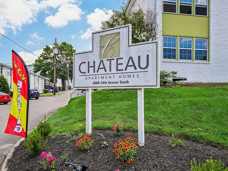 Chateau Apartments - Newly Renovated 1, 2 & 3-Bedrooms at 24th & Hillsboro Village — Photo 1