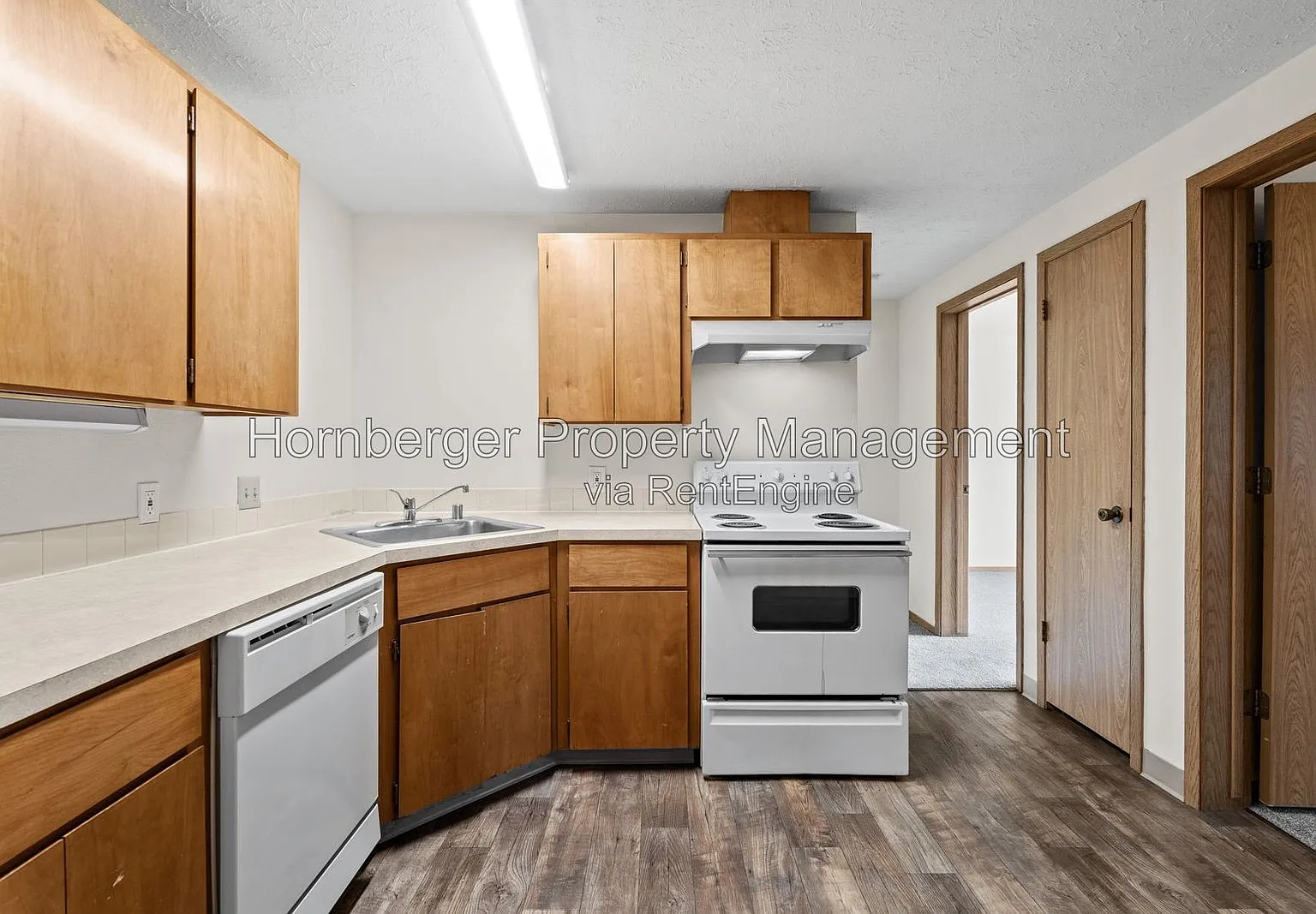 2 bed, 1.0 bath, 850 sqft, $1,050 — Photo 3