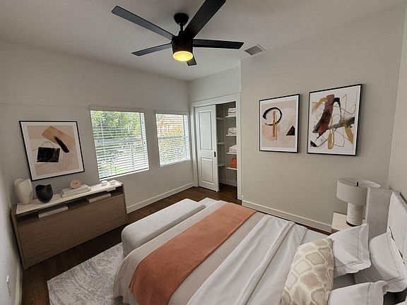 2nd image of 415 Fairview St APT 8