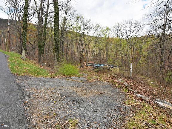 2nd image of 1204 Hickory Trl