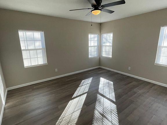 5th image of 2215 29th St