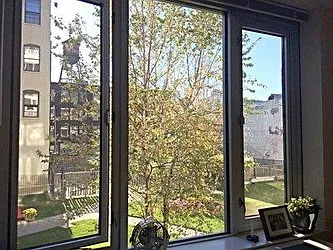 Rented by R New York