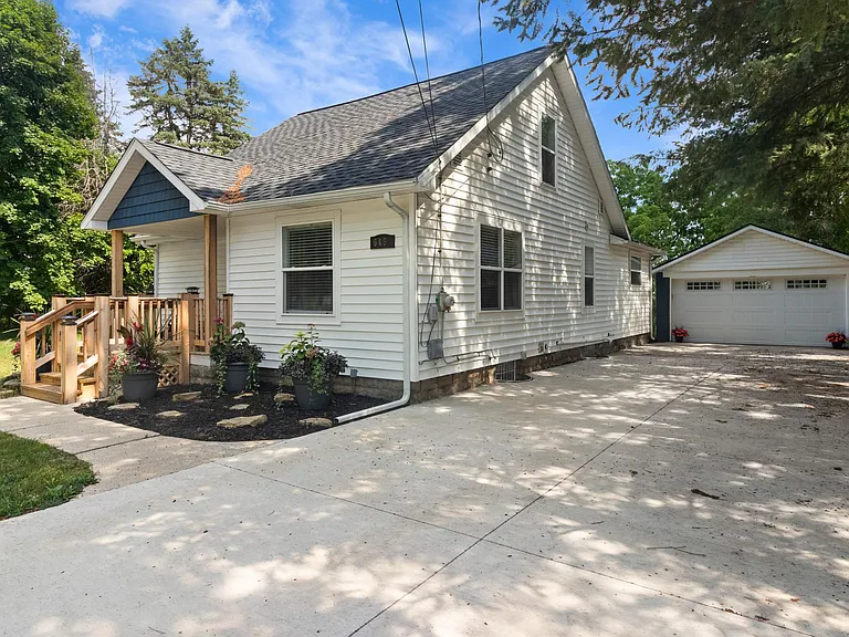 6463 Atlantic Ave — Photo 7