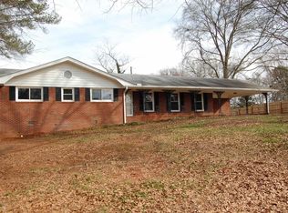 4935 Golden Cir SW, Mableton, GA 30126