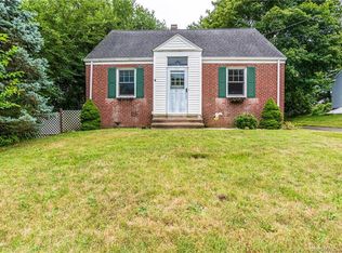24 Foote St, Hamden, CT 06517