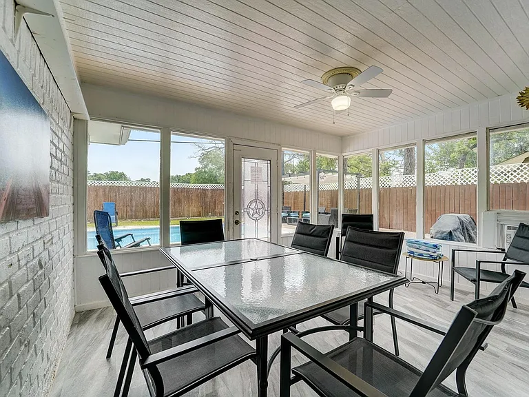 8851 Alcott Dr — Photo 12