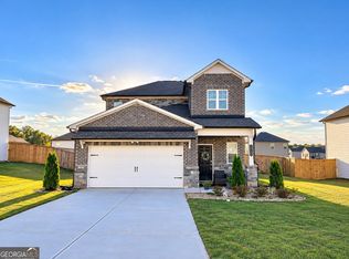 1241 Arnhem Dr, Hampton, GA 30228