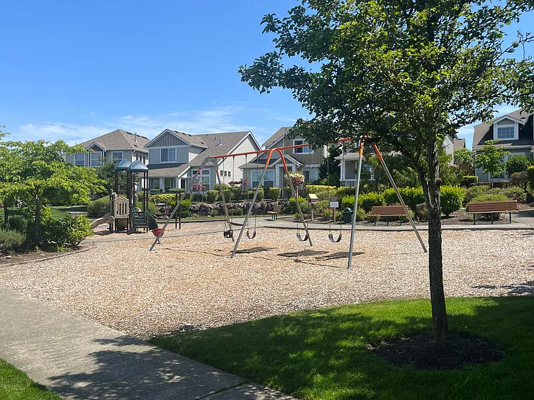 6413 Elizabeth Ave SE — Photo 26