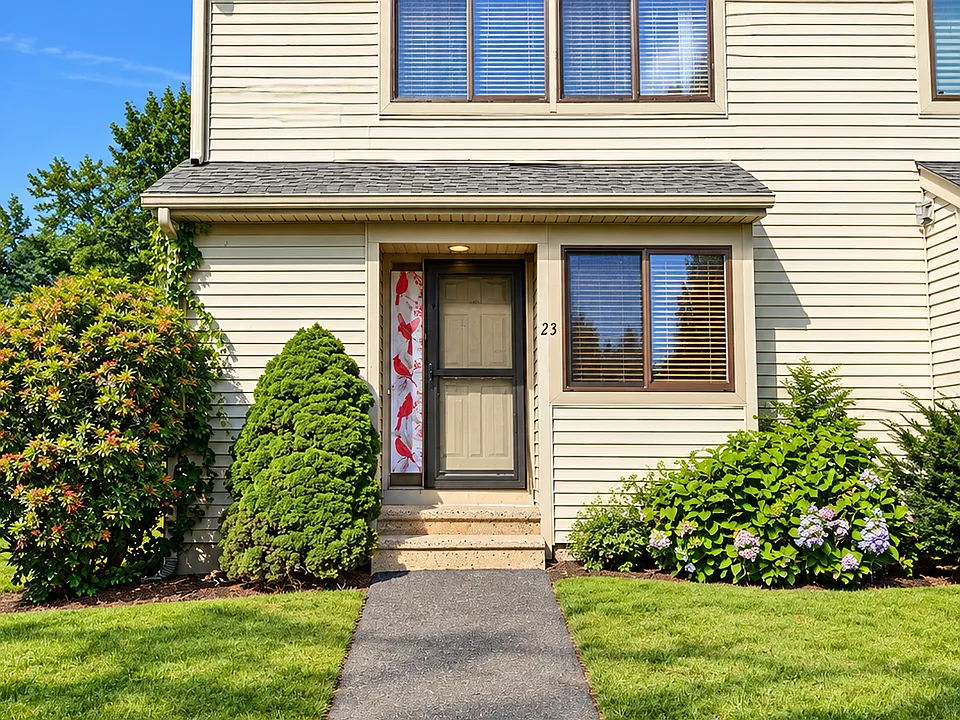 23 Greenview Dr #23