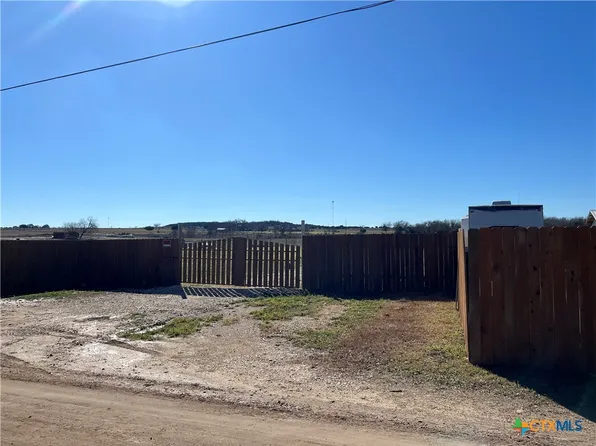 1300 County Road 217, Florence, TX 76527