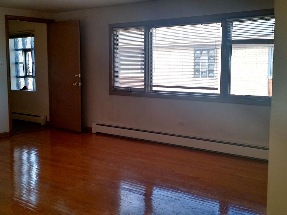 1st image of 6549 N Natoma Ave APT 2E
