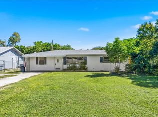 826 10th Ave, Vero Beach, FL 32960