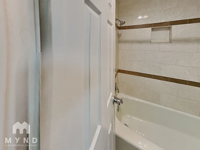 1509 Brook Forest Dr — Photo 12
