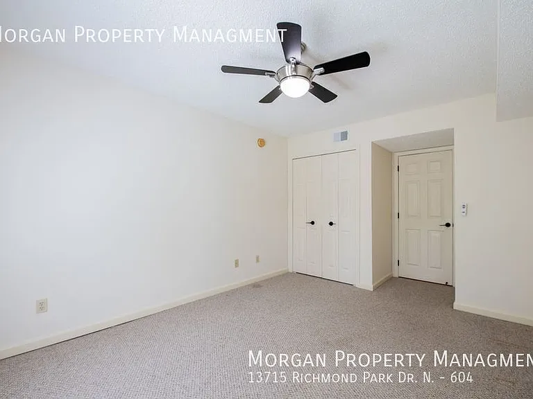 13715 Richmond Park Dr N #604 — Photo 20