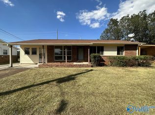 2903 Bayless Dr SW, Huntsville, AL 35805