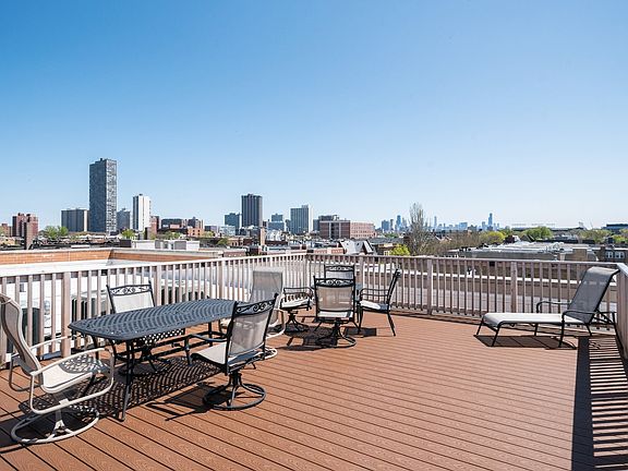 2nd image of 4150 N Kenmore Ave #102