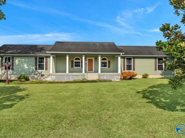 115 Gaines Dr, Crossville, AL 35962