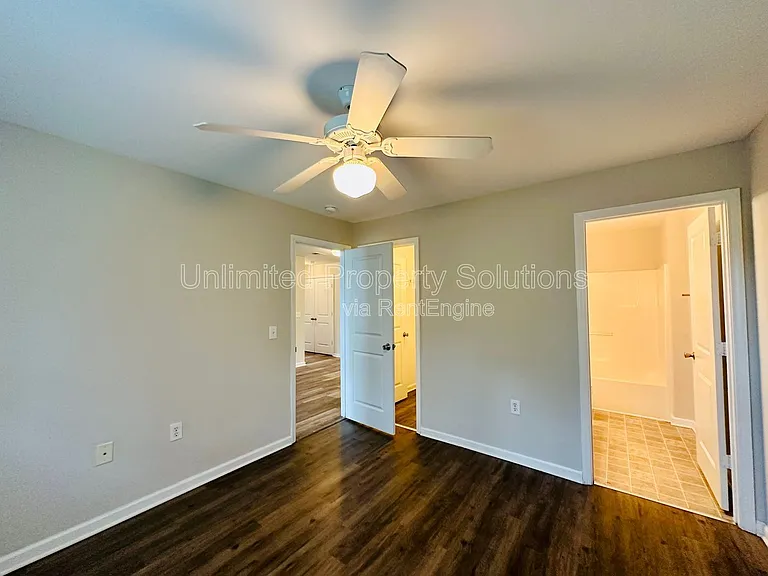376 S Kerr Ave #303 — Photo 8