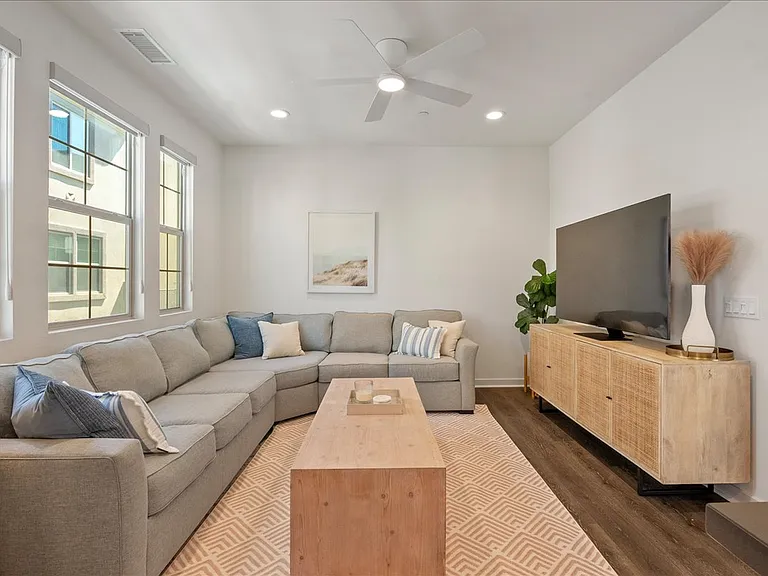 328 Paddle Ct — Photo 15