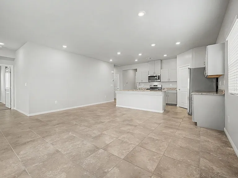 7552 Blue Lotus Ave — Photo 4