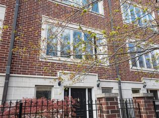 660 N Green St, Chicago, IL 60642