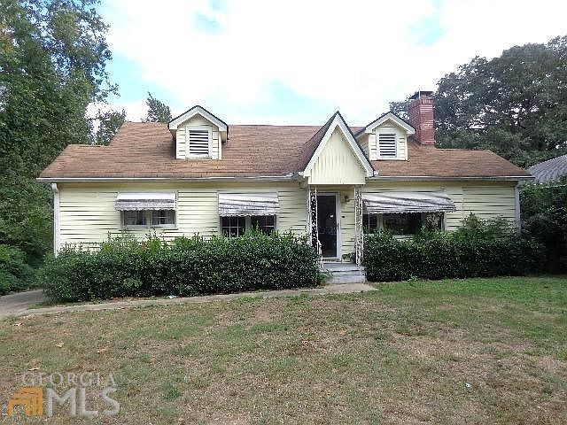 2nd image of 2137 Ben Hill Rd