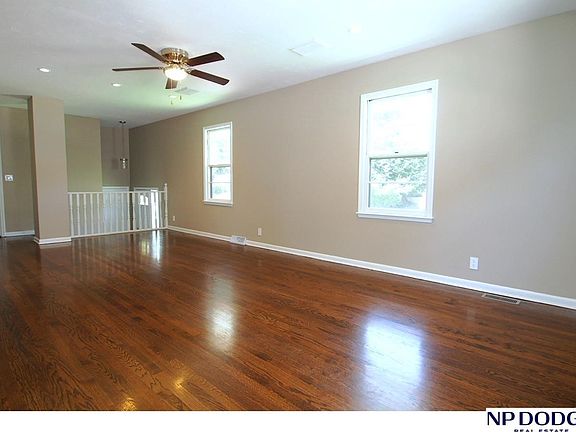 5th image of 2405 S 123rd St